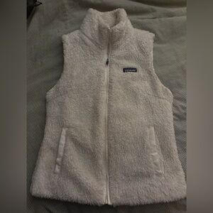 Patagonia Off-White Fleece Vest